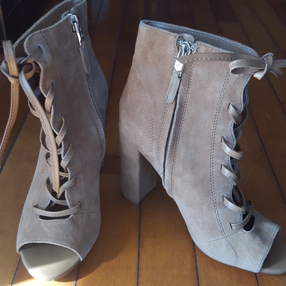 Sam Edelman Shoes - Sam Edelman lace up peep toe suede booties sz 6.5